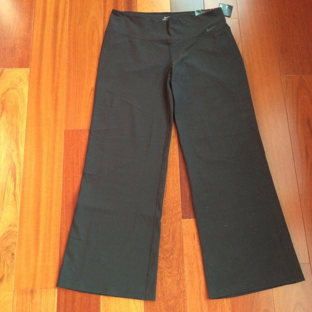 New! Nike Size Large Petite (SHORT-LENGTH) Pants